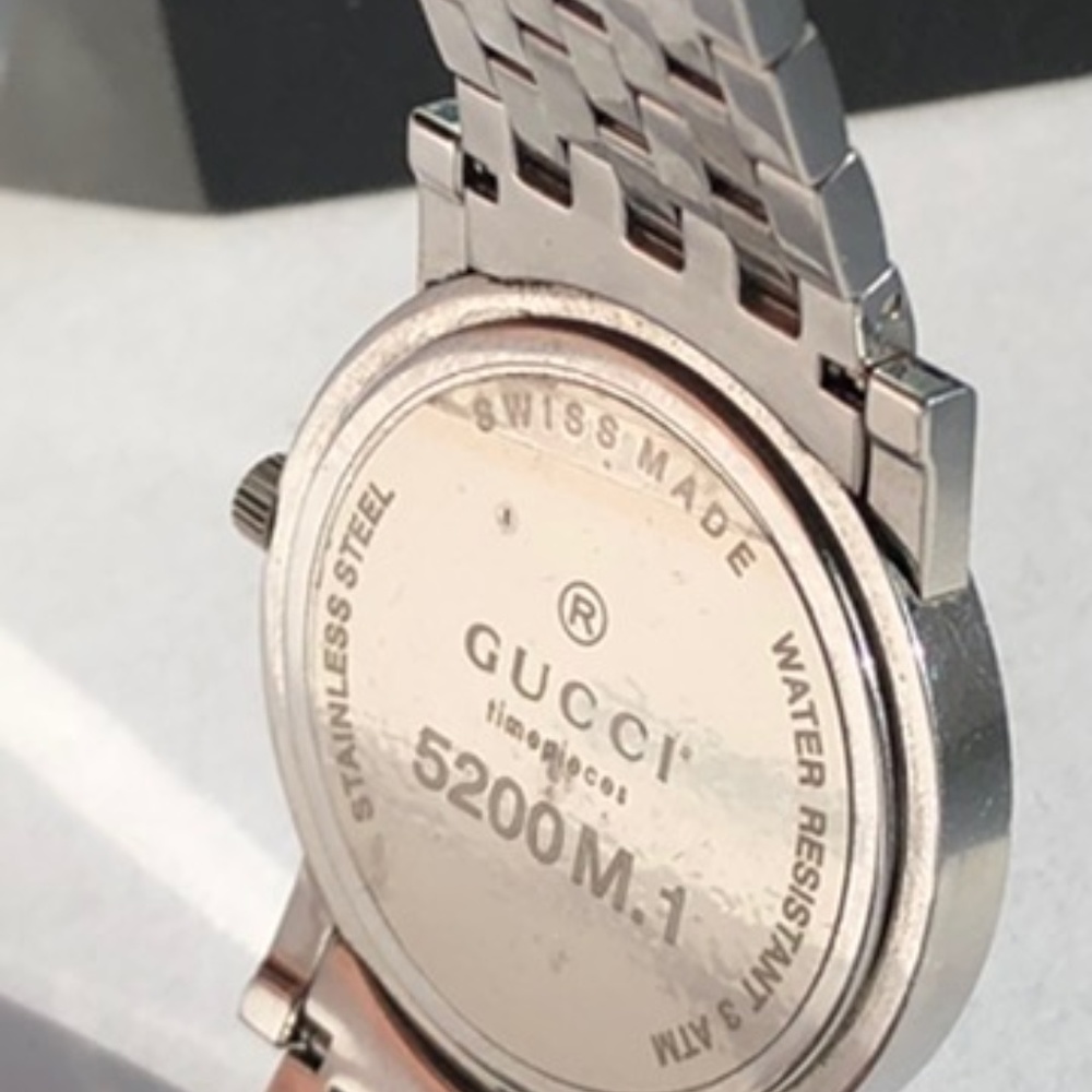 Gucci Men's Watch - Picture 4 of 8